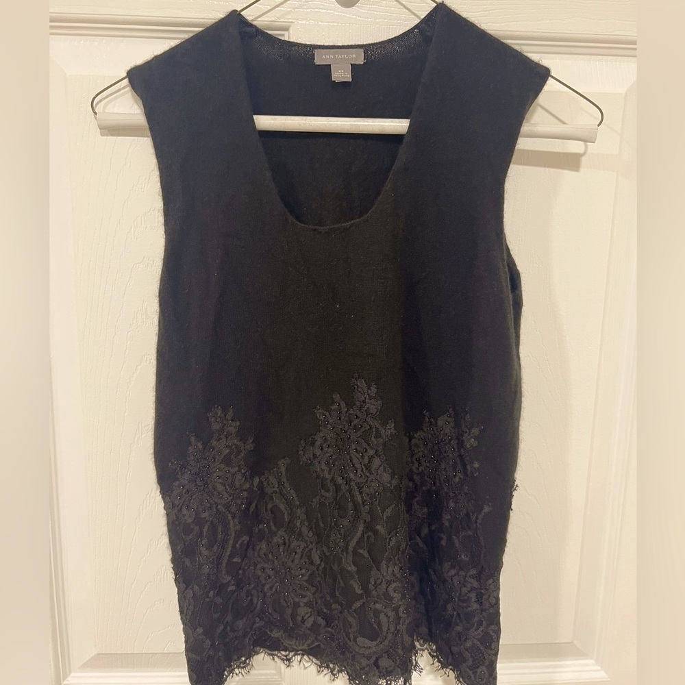 Vintage cashmere and lace Ann Taylor sleeveless top size XS